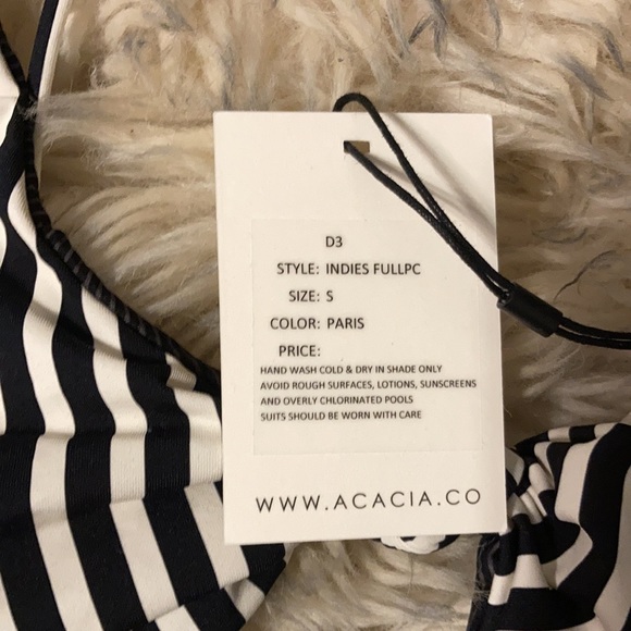 NWT indies in Paris - Picture 3 of 4